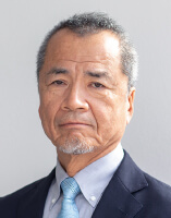 小牧 博一 氏